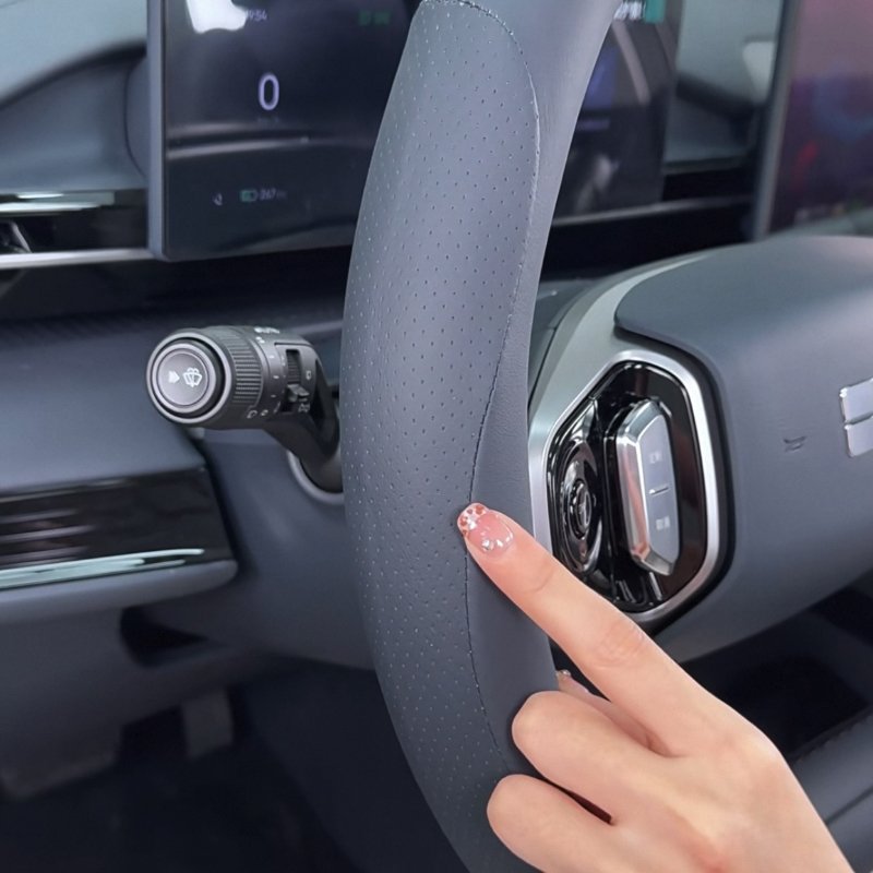 For Geely Galaxy E5 EX5 2024-2 - Car Steering Wheel Cover Anti Slip Breathable ulasan dan harga